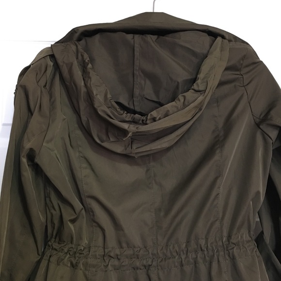 BCBG Green Jacket with orange piping - Picture 4 of 12